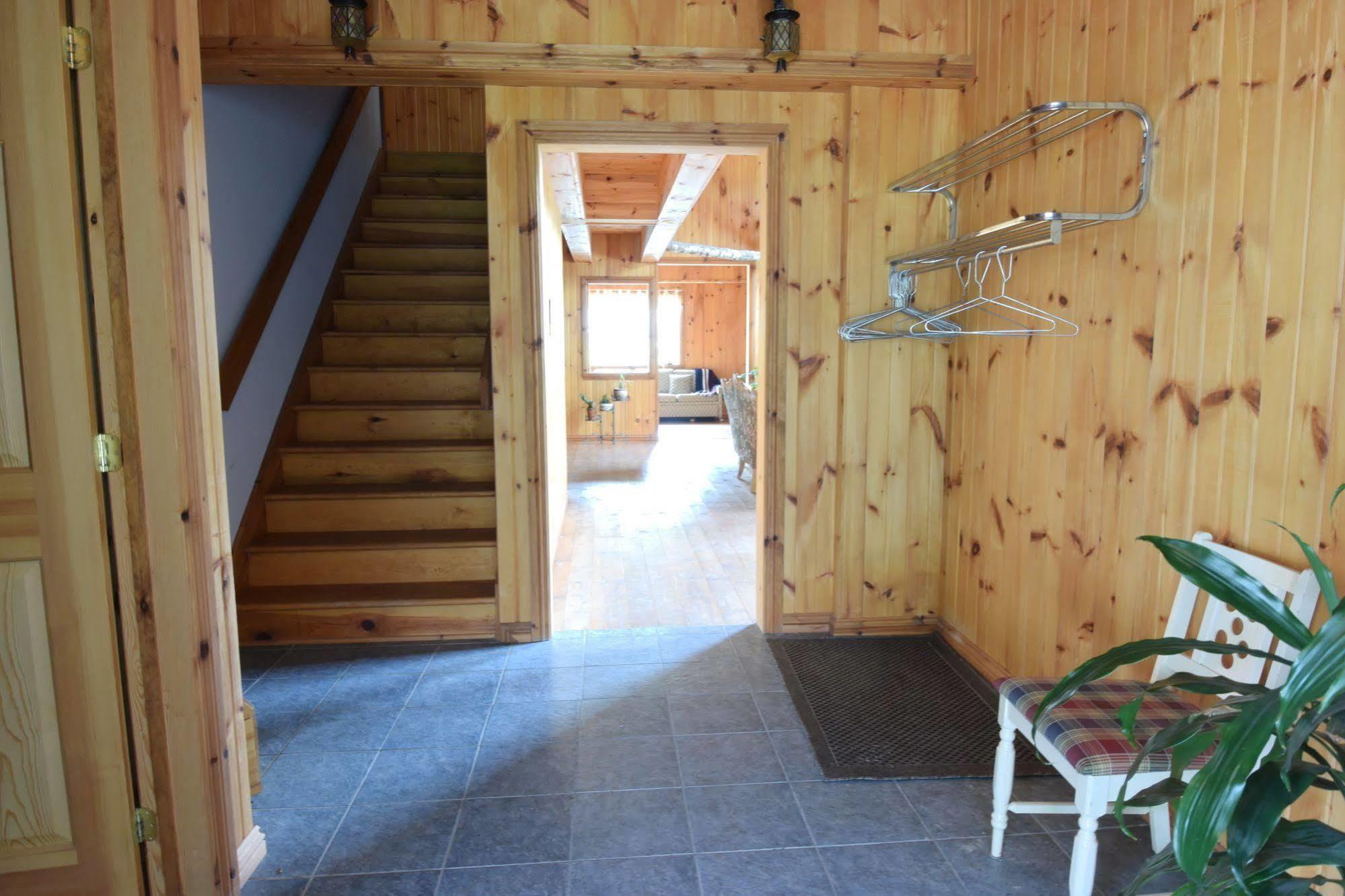 Auberge Papillon Lune Richmond المظهر الخارجي الصورة