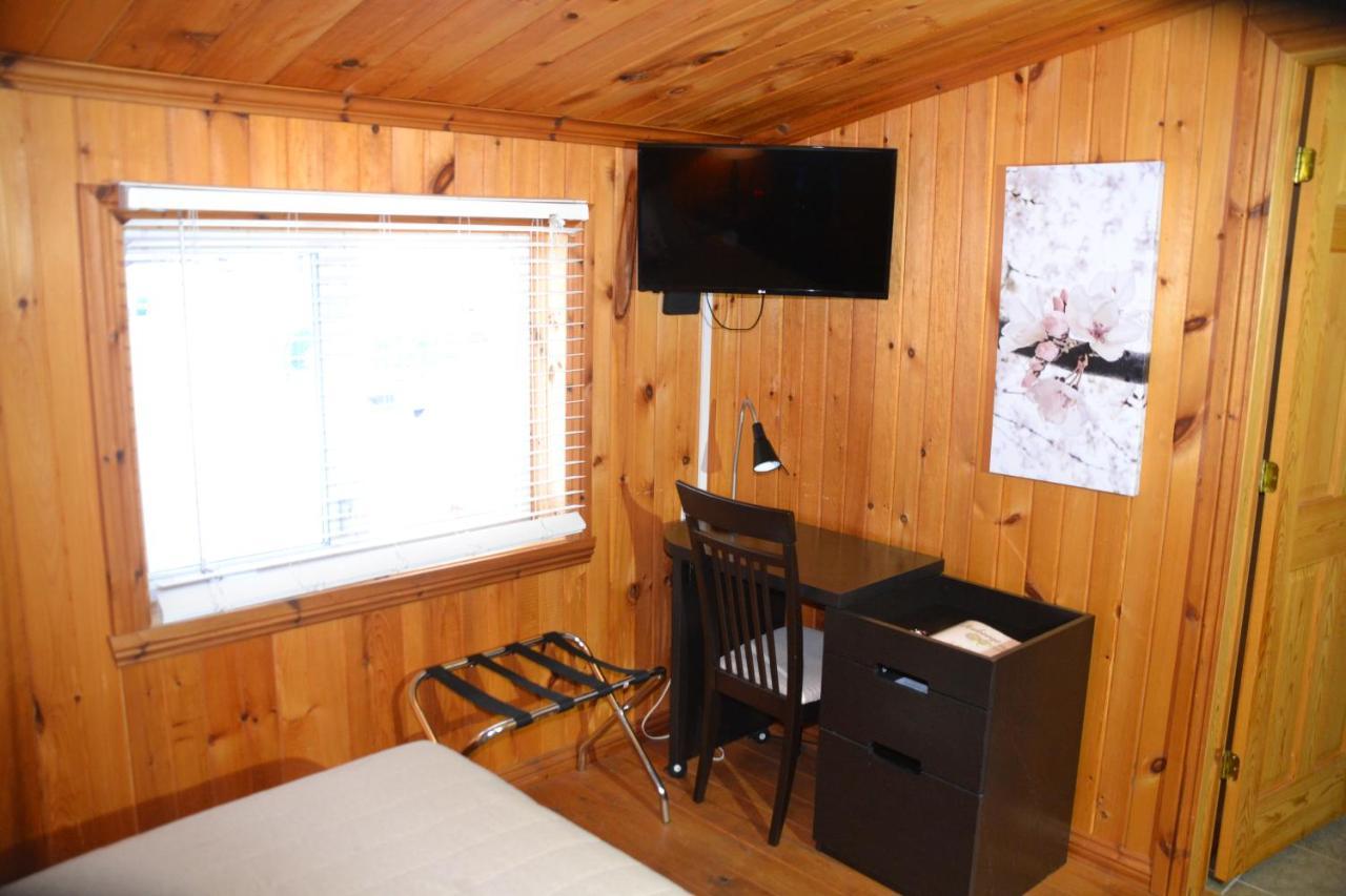 Auberge Papillon Lune Richmond المظهر الخارجي الصورة